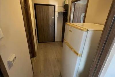 Garsonieră decomandată în Central - 7