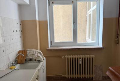 Apartament 3 camere, 70.40 mp, zona Calea Bucure?ti - 8