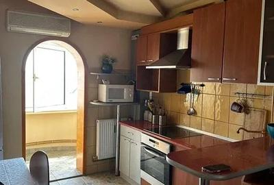 Apartament cu 2 camere decomandat în Intim - 5