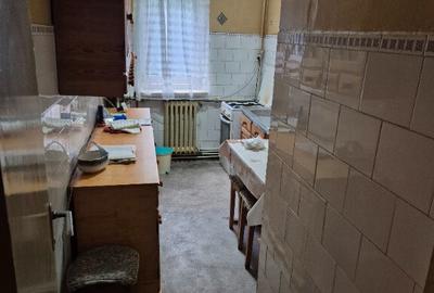 Vand apartament cu 3 camere + balcon Artego - 4