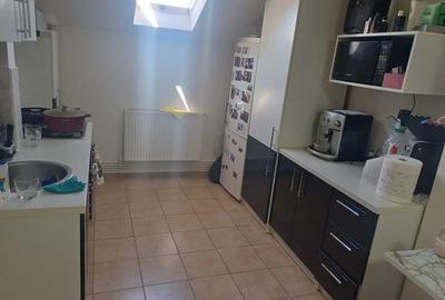 Proprietar vand apartament - 4