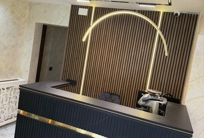 Spațiu comercial, de 80 mp, în Central - 5