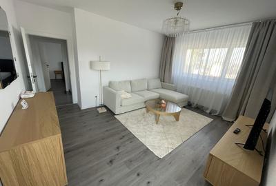 Apartament cu 3 camere decomandat în Central - 2