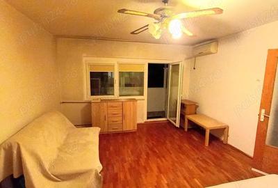 Garsonieră decomandată în Decebal - 8