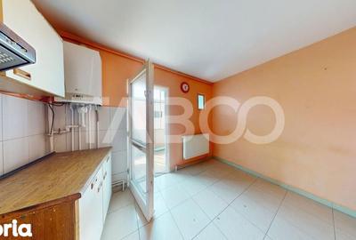 Apartament cu 2 camere decomandat în Ștrand - 4