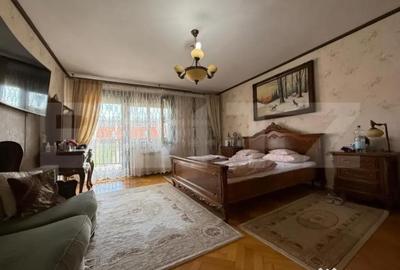 Casă cu 10 camere cu Teren 908 Mp în Central - 12