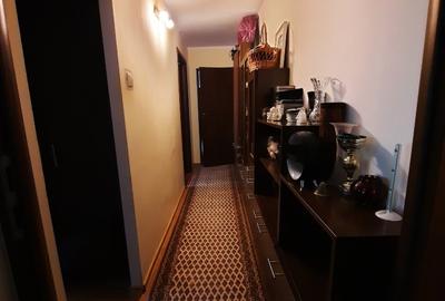 Vanzare ap 3 camere Berceni zona Aliorului - 5