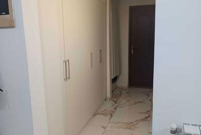 Apartament cu 3 camere decomandat în Central - 4