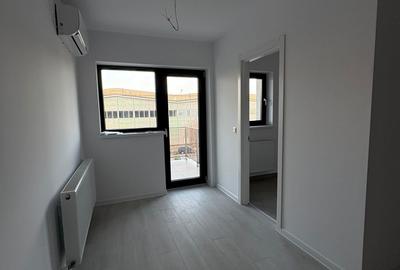 Garsoniera 40 mp. - Loc De Parcare Subteran - Hils Republica - Metrou - 7