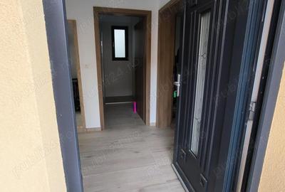Spațiu comercial, de 52 mp, în Moșnița Nouă - 1