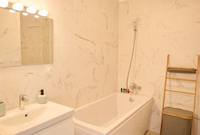 Garsonieră decomandată, mobilată în Mamaia-Sat - 7