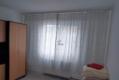 Apartament cu 2 camere semidecomandat în Buziașului