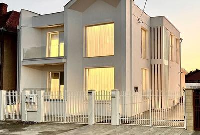 Casă cu 5 camere cu Teren 425 Mp în Mărăști - 1