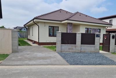 Sag- vatra satului- 4 camere- incalzire in pardoseala- toate utilitatile - 1