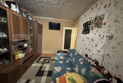 Apartament de vanzare, cu 2 camere, 35 mp, zona Micro 14 - 2