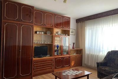 Apartament cu 2 camere decomandat, mobilat în Decebal - 6