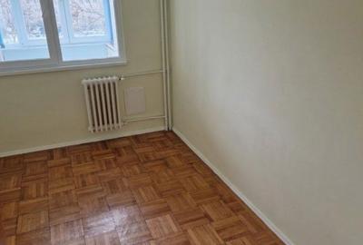 Apartament cu 4 camere în Titan - 1