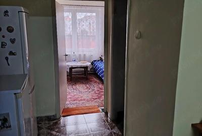 Apartament cu 3 camere decomandat în Central - 4
