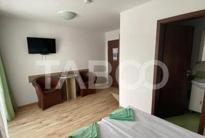 Pensiune de vanzare 10 camere 10 bai 343 mp utili Paltinis S - 9