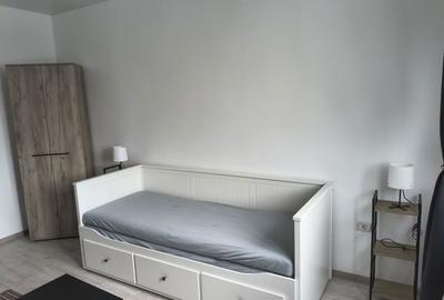 Garsonieră decomandată în Roșu - 1