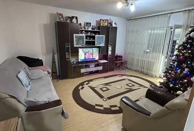 Apartament cu 3 camere decomandat, mobilat în Basarabia - 7