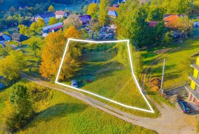 COMISION 0% Teren 1,564mp Moieciu de Jos/ Intravilan - 2