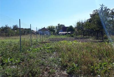 Casă cu teren generos de 1057 mp ? Ghiroda, zona centrală Casă cu teren generos de 1057 mp ? Ghiroda, zona centrală - 11