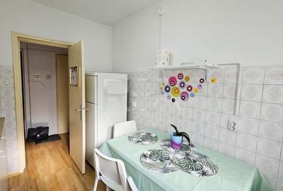 Apartament cu 3 camere semidecomandat, mobilat în Jiului - 4