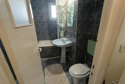 VAND DAU IN CHIRIE apartament cu 2 camere