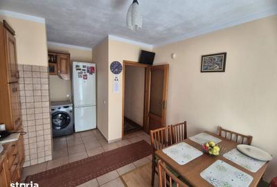 Casă cu 5 camere cu Teren 450 Mp în Hemeiuș - 9