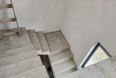 Casă cu 6 camere în Leșnic - 9