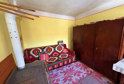 Casă cu 5 camere cu Canalizare în Central - 7