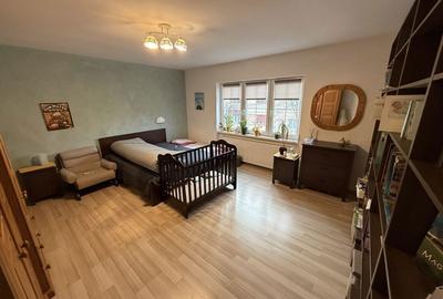 Apartament cu 3 camere decomandat în Central - 4