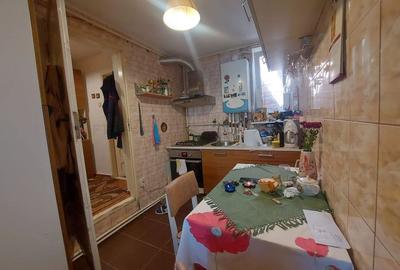 Casa curte || 2 camere || Banu Manta || Titulescu || Piata Victoriei - 19