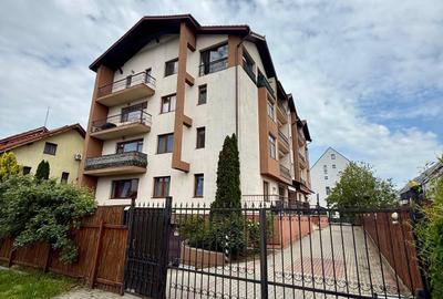 Apartament cu 3 camere în Tractorul - 11