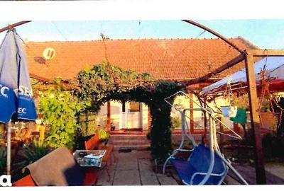 Casă cu 3 camere cu Teren 2302 Mp în Ghizela - 2