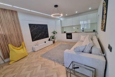 Apartament  cu 2 camere, ultrafinisat, zona semicentrala, etaj intermediar