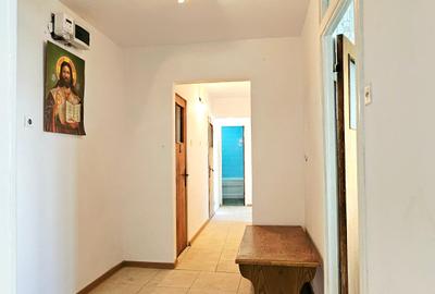 Apartament cu 3 camere decomandat în Dristor - 12