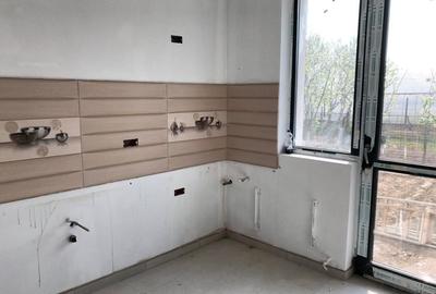 Casă cu 4 camere în Giroc
