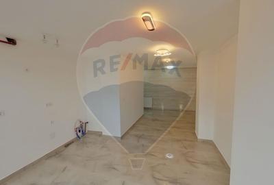 Apartament cu 4 camere de vanzare,  str. 1 Decembrie 1918 - 3