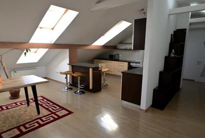 Apartament cu 4 camere decomandat în Central - 14