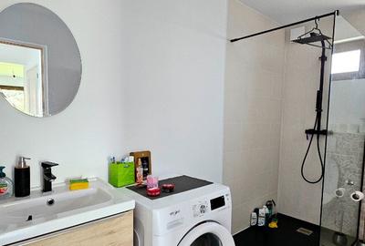 Casă cu 6 camere cu Teren 1100 Mp în Sud - 14