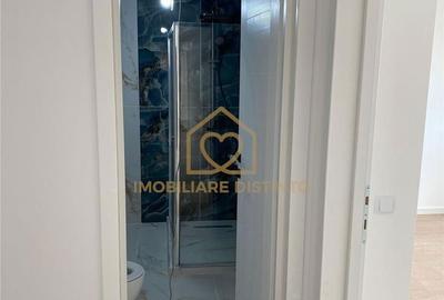 Apartament cu 3 camere decomandat în Recea - 9
