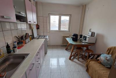 Apartament 4 camere, etaj 2/10, Șos.Olteniței, langa metrou, bloc reabilitat - 8