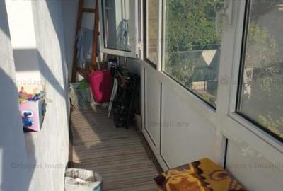 Casă cu 5 camere cu Canalizare în Central - 8