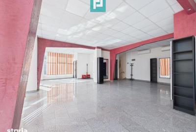Spațiu comercial, de 152.71 mp, în Central - 8