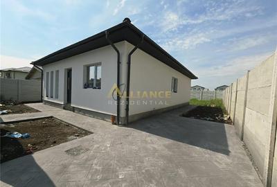 Casă individuală cu 4 camere cu Teren 363 Mp în Berceni