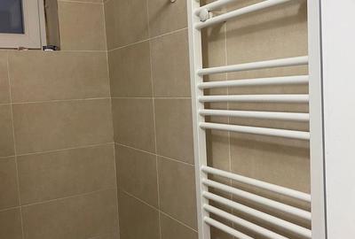 Apartament cu 2 camere nedecomandat în 1 Mai