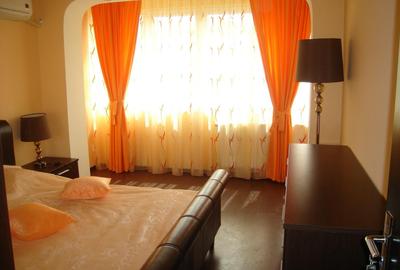 3 camere semidecomndat mobilat, utilat, rond Bucur Obor, situat pe spate, metrou - 13