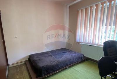 Casă cu 3 camere cu Teren 602 Mp în Vest - 4